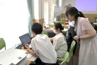 高校4.png